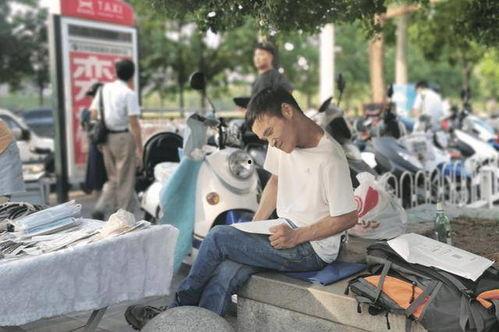 成人脑瘫推车视频,创新设计助力生活自理