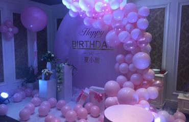 成人开幕式气球入场视频,成人开幕式盛大入场瞬间