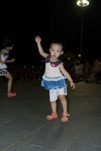 成人学跳舞被打视频